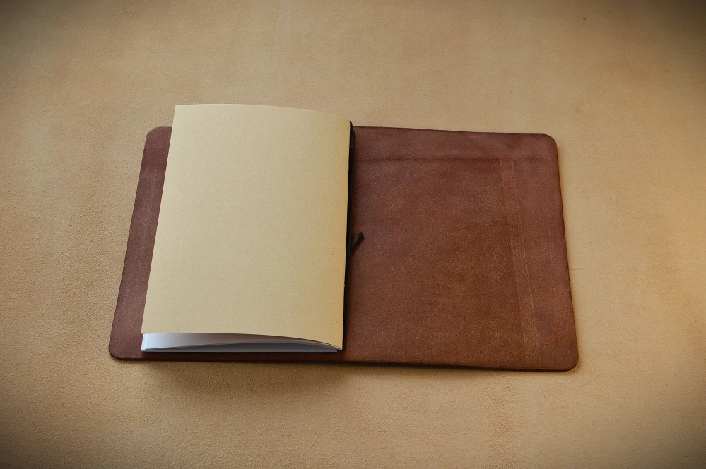 Cestovatelský klasický zápisník Traveler´s notebook hnědý (dub)
